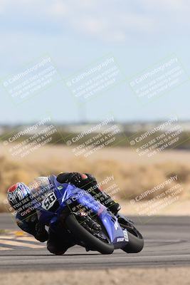 media/Nov-16-2025-Race Pace (Sun) [[8c5fa54630]]/Verified Riders/9-Turn 16 (150pm)/